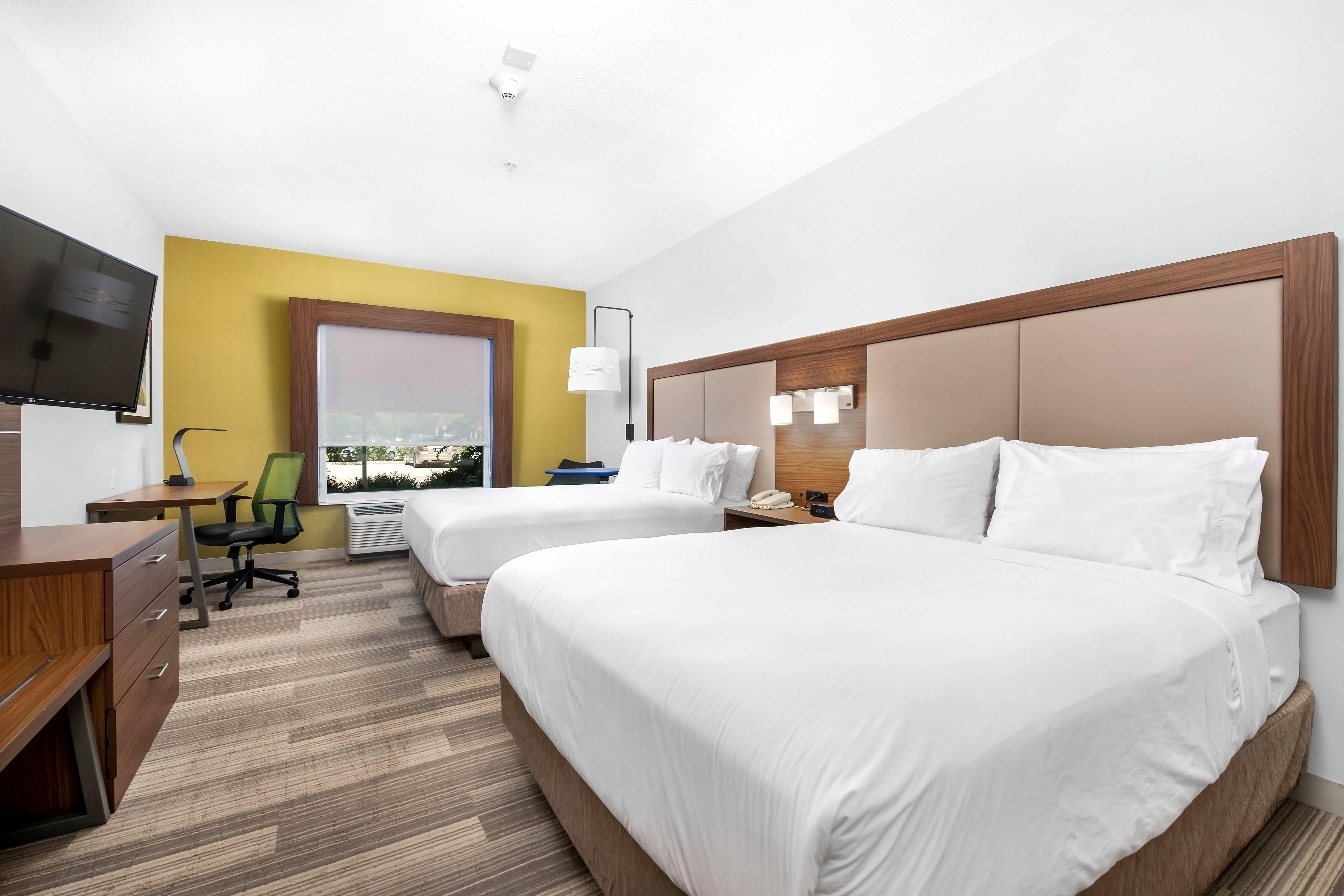 Hotel Express And By Ihg Conroe