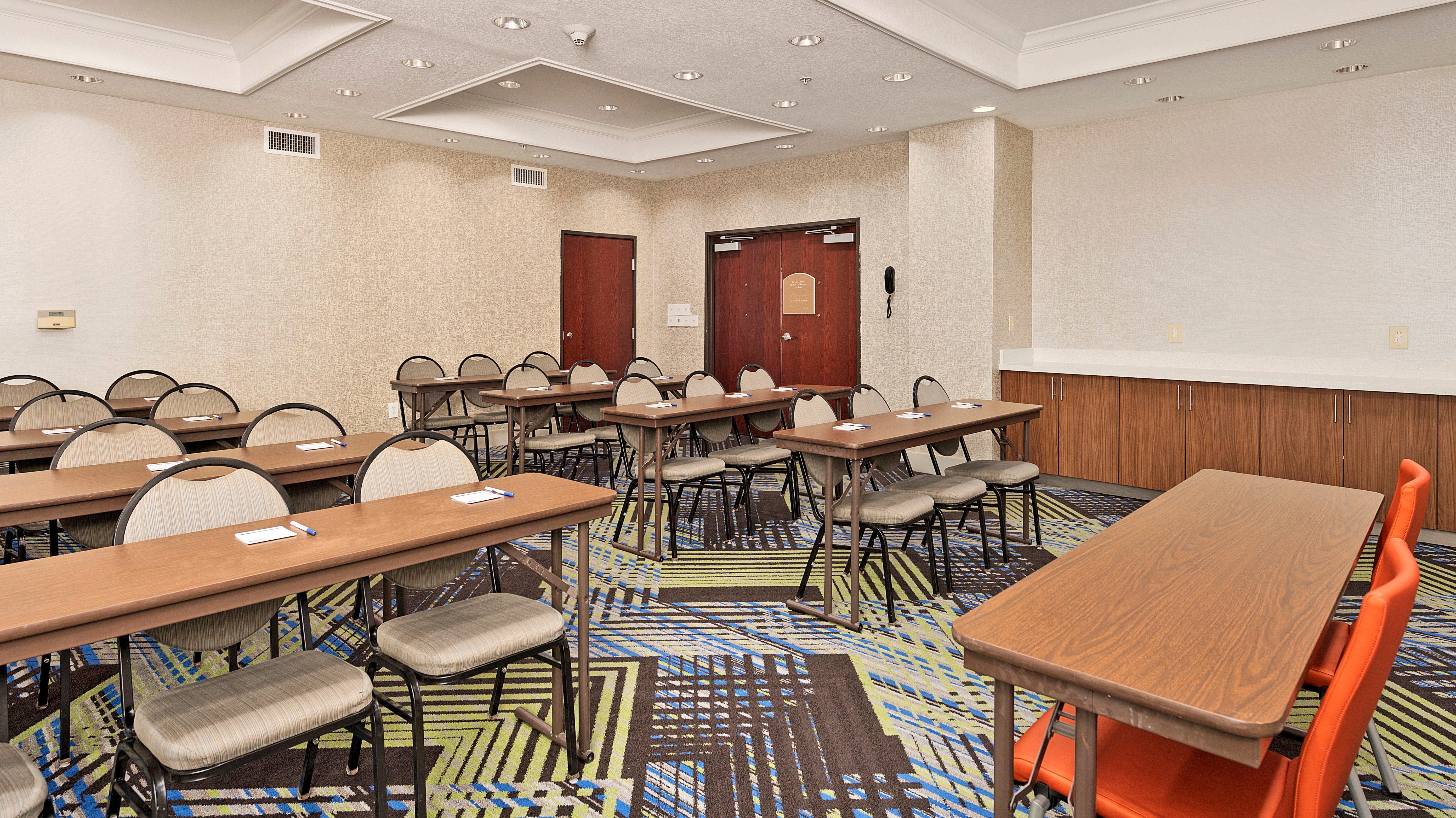 Express And By Ihg 2* Conroe
